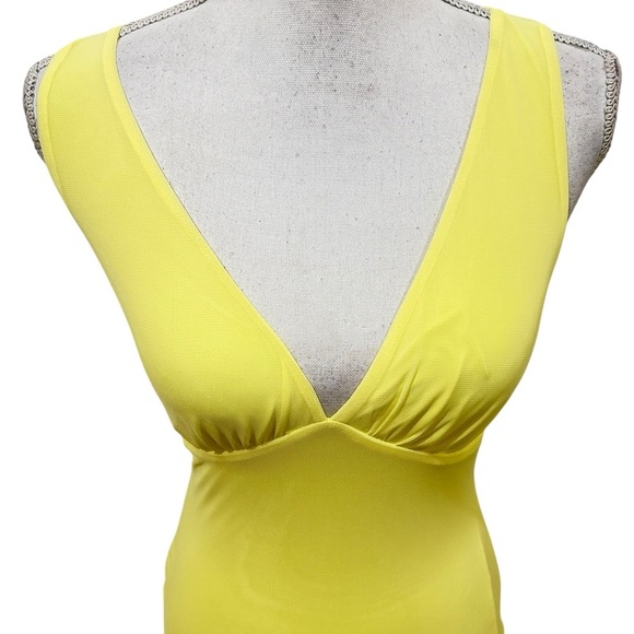NWT Beginning Boutique sunflower pale Yellow Maxi mesh Dress backless size 4 - Picture 8 of 15
